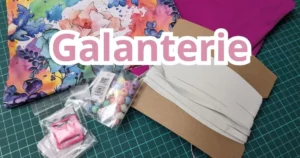 Galanterie pro šití plavek: plavková guma na kartě, plastové zapínání, korálky na plavky.